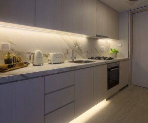 KITCHEN IN A STUDIO APARTMENT FOR SALE IN CONDOR DUBAI MARINA STAR